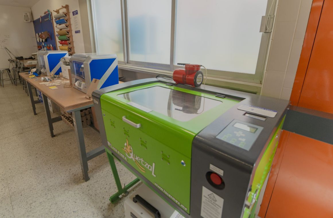 Cortadora láser Quetzal Colegio Cumbres Oaxaca